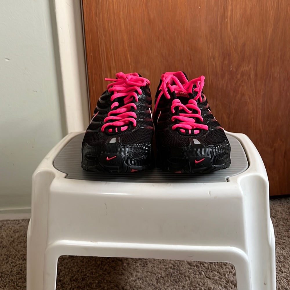 Like new. Nike Air.
